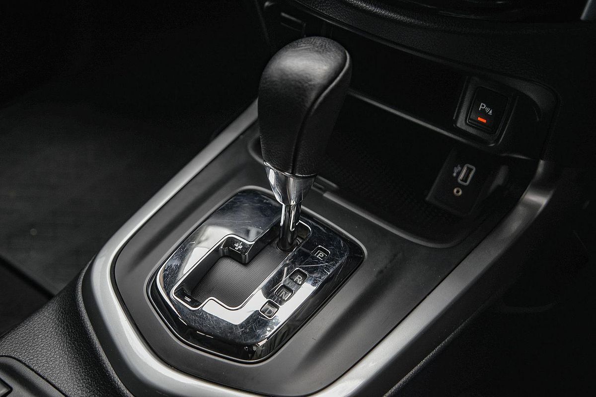 2021 Nissan Navara ST D23 Rear Wheel Drive