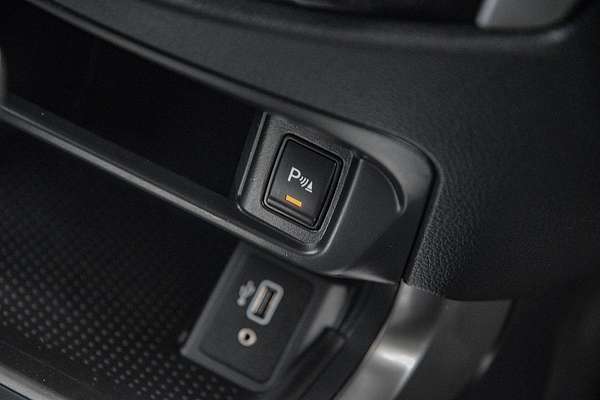 2021 Nissan Navara ST D23 Rear Wheel Drive