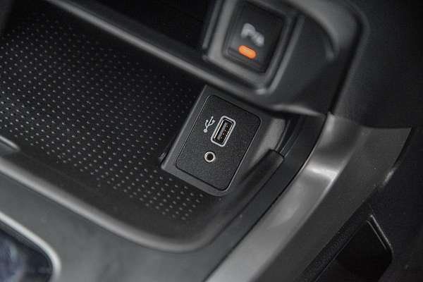 2021 Nissan Navara ST D23 Rear Wheel Drive