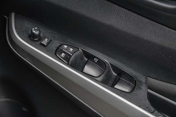 2021 Nissan Navara ST D23 Rear Wheel Drive