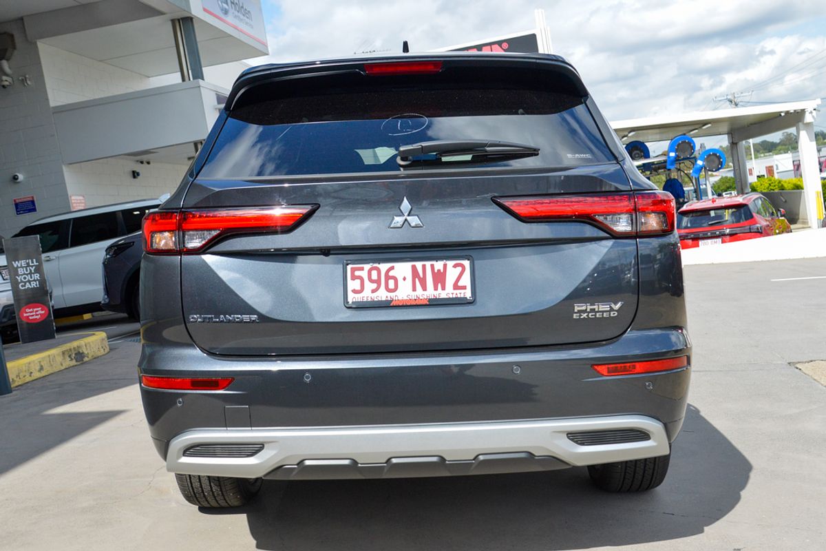2024 Mitsubishi Outlander PHEV Exceed Tourer ZM