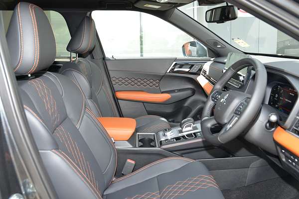 2024 Mitsubishi Outlander PHEV Exceed Tourer ZM