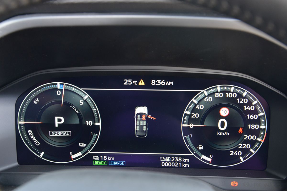 2024 Mitsubishi Outlander PHEV Exceed Tourer ZM