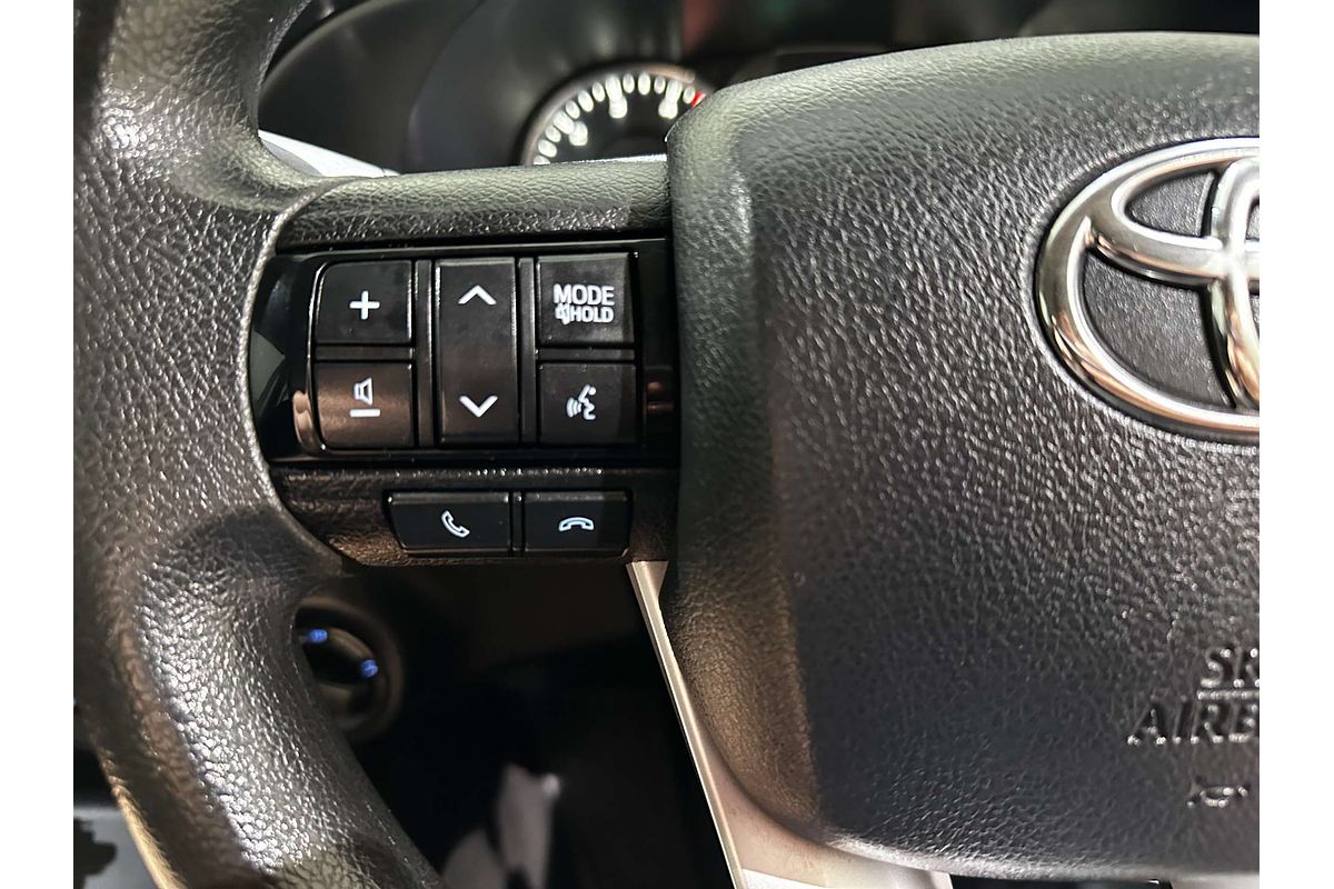 2021 Toyota Hilux SR GUN126R 4X4