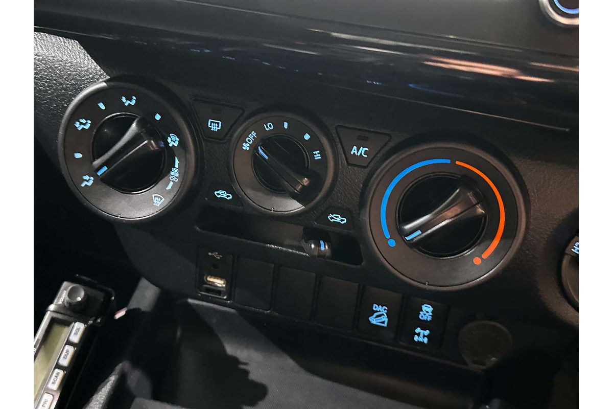 2021 Toyota Hilux SR GUN126R 4X4