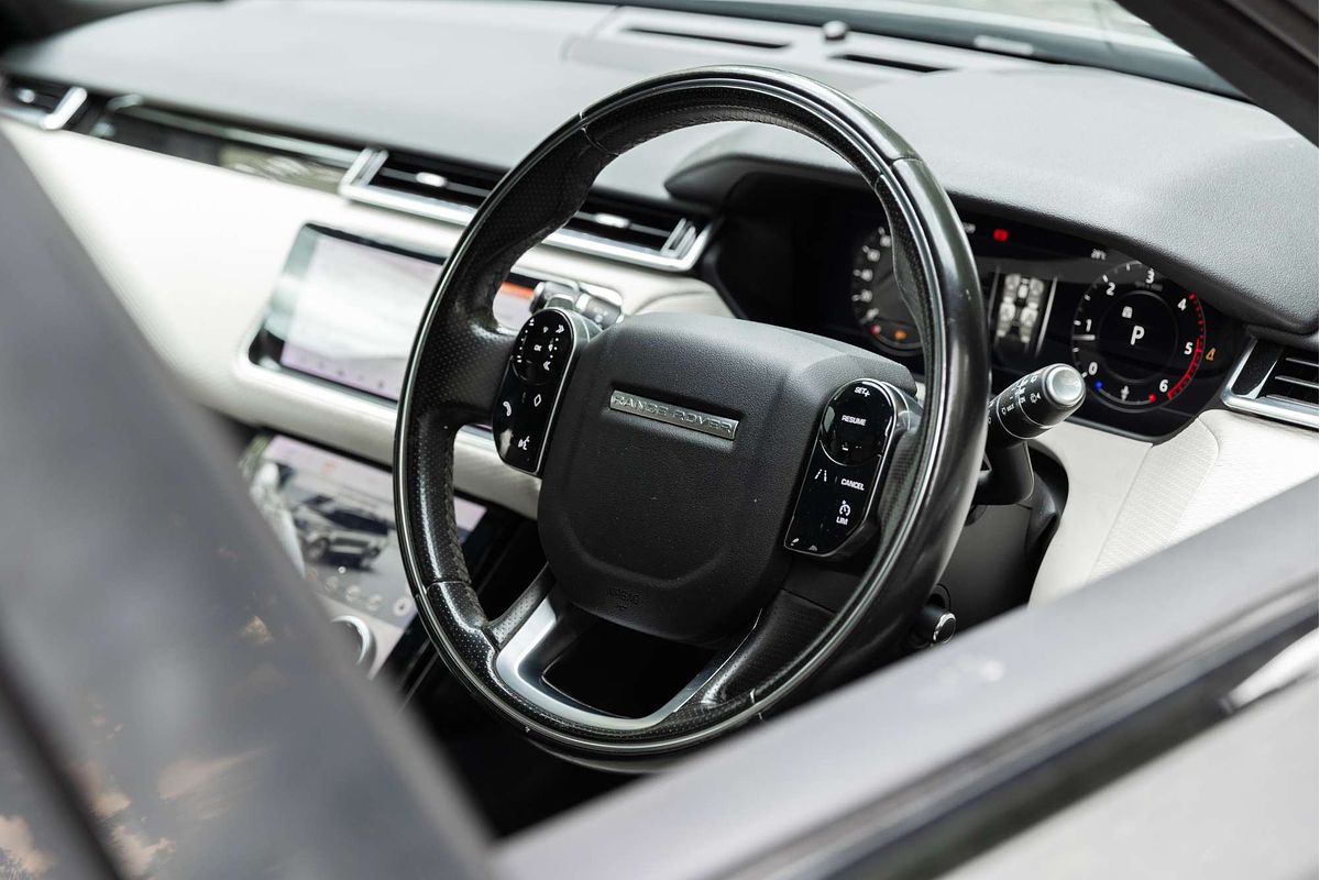 2017 Land Rover Range Rover Velar D240 R-Dynamic SE L560