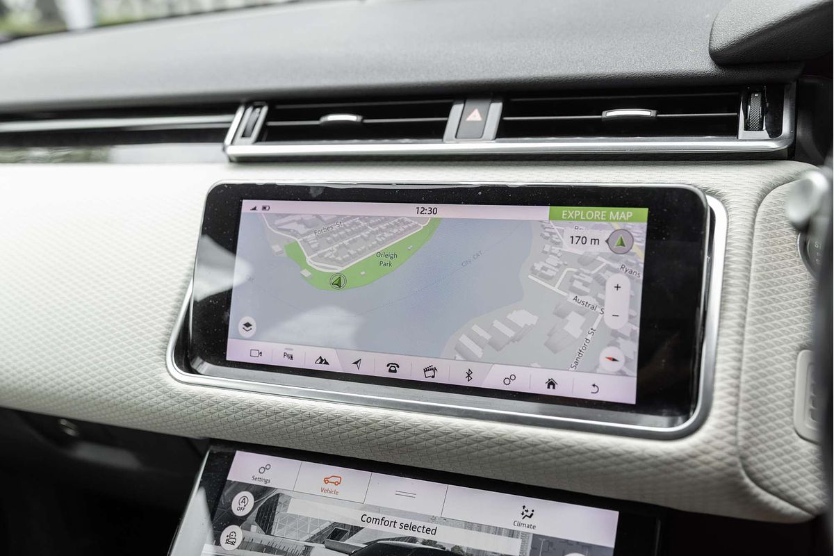 2017 Land Rover Range Rover Velar D240 R-Dynamic SE L560