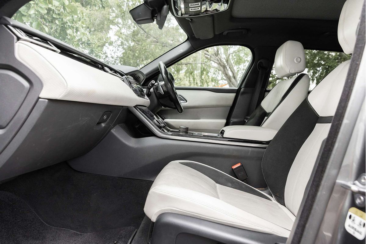 2017 Land Rover Range Rover Velar D240 R-Dynamic SE L560