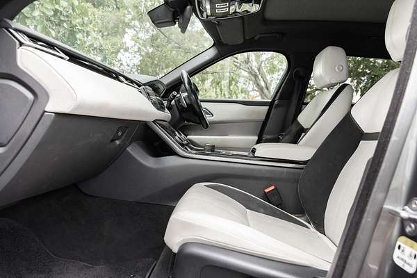 2017 Land Rover Range Rover Velar D240 R-Dynamic SE L560