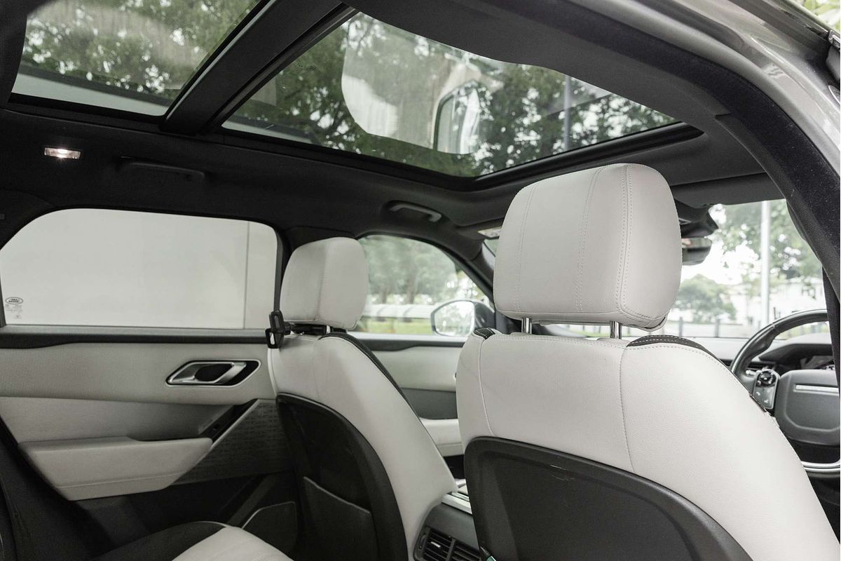 2017 Land Rover Range Rover Velar D240 R-Dynamic SE L560