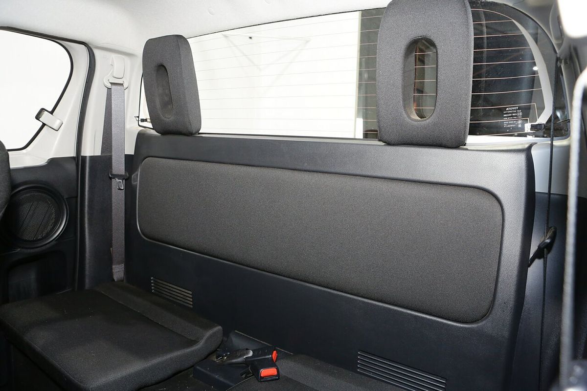 2022 Toyota Hilux Workmate GUN125R 4X4