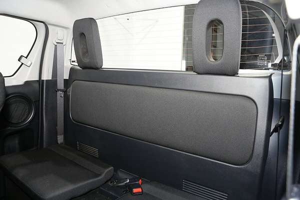 2022 Toyota Hilux Workmate GUN125R 4X4