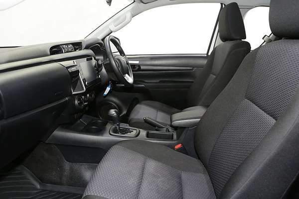 2022 Toyota Hilux Workmate GUN125R 4X4