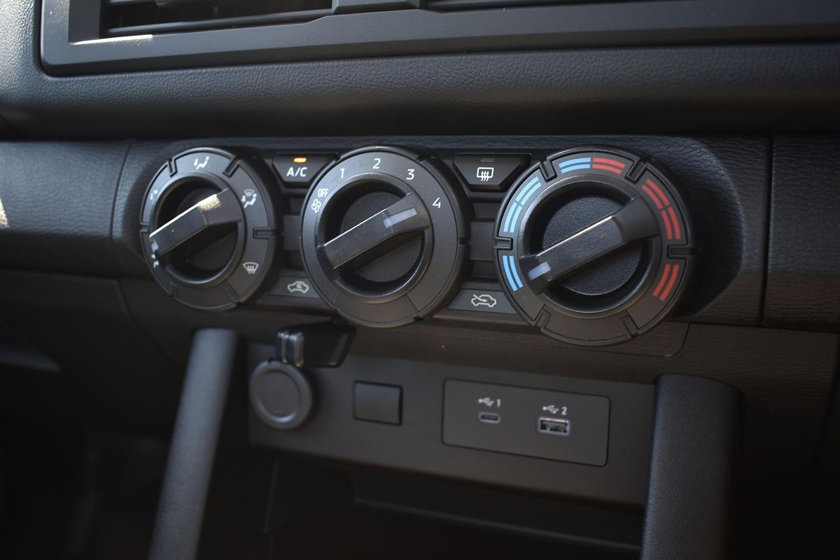 2025 Mitsubishi Triton GLX MV Rear Wheel Drive