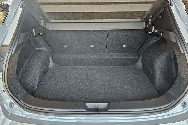 2025 Nissan QASHQAI ST-L J12