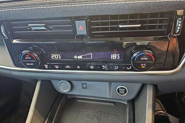 2025 Nissan QASHQAI ST-L J12