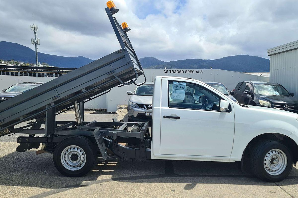 2018 Isuzu D-MAX SX Rear Wheel Drive