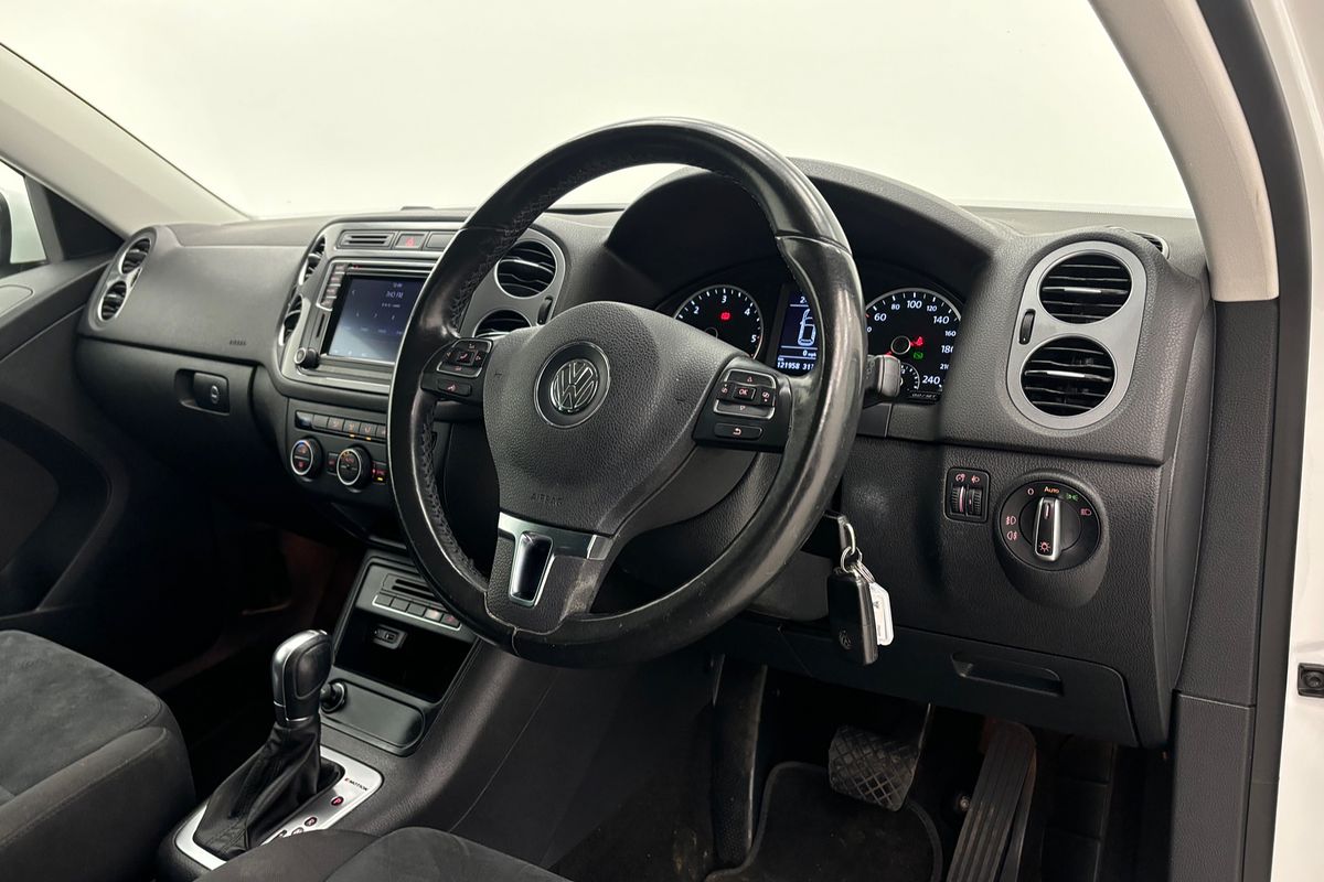 2015 Volkswagen Tiguan 130TDI 5N