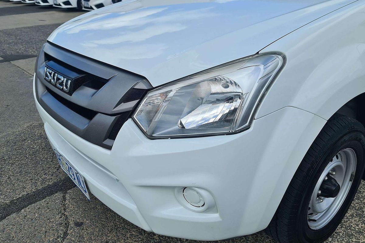2018 Isuzu D-MAX SX  Rear Wheel Drive