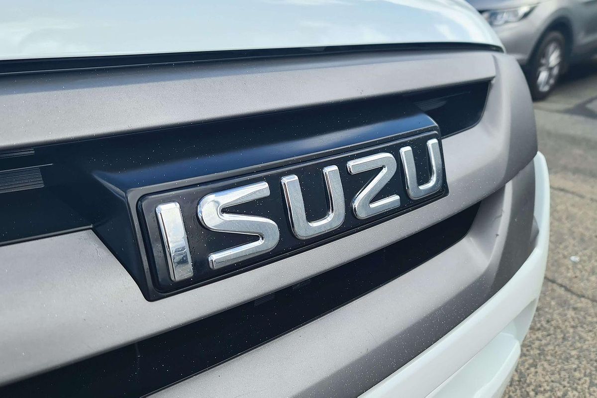 2018 Isuzu D-MAX SX  Rear Wheel Drive