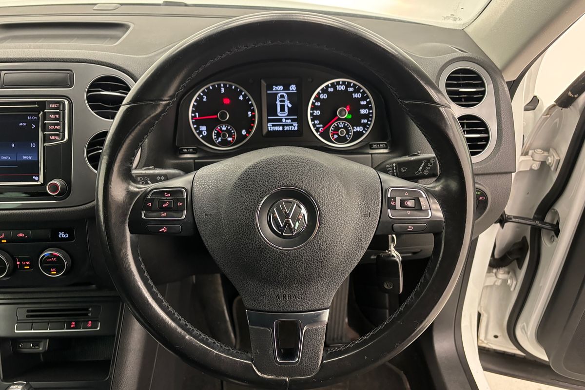 2015 Volkswagen Tiguan 130TDI 5N