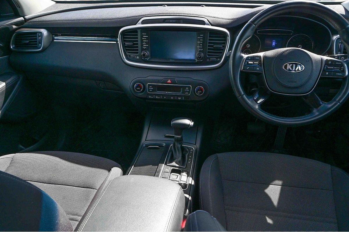 2019 Kia Sorento Si UM