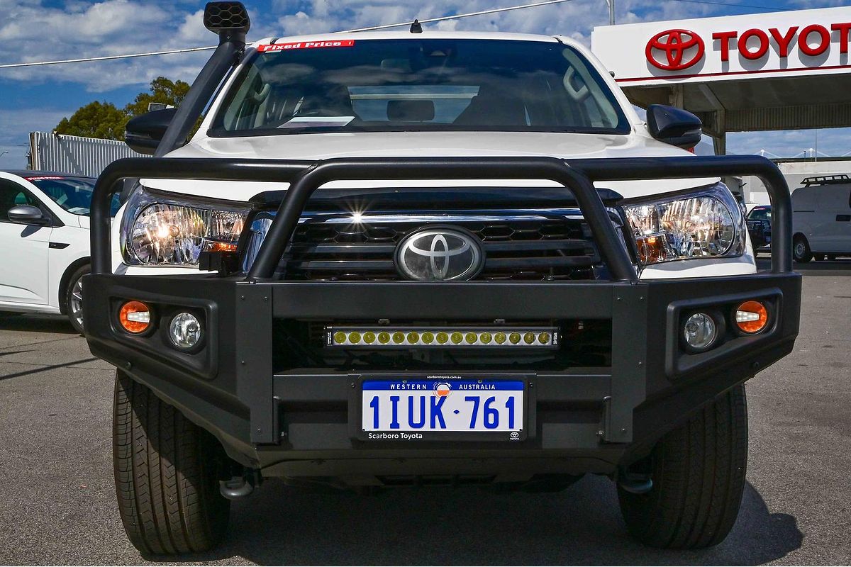 2020 Toyota Hilux SR GUN126R 4X4