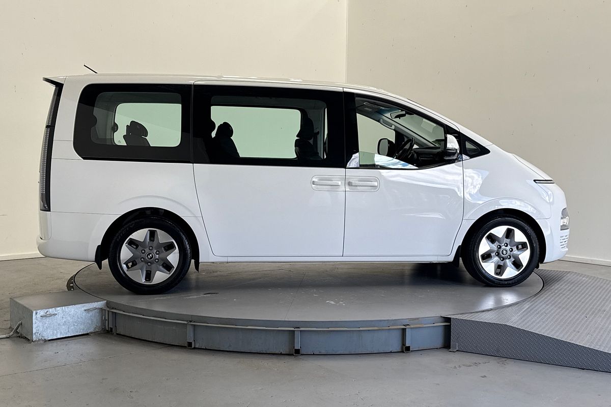 2022 Hyundai STARIA  US4.V1 MY22