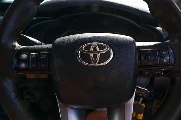 2020 Toyota Hilux SR GUN126R 4X4