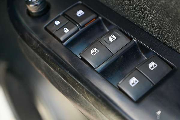 2020 Toyota Hilux SR GUN126R 4X4