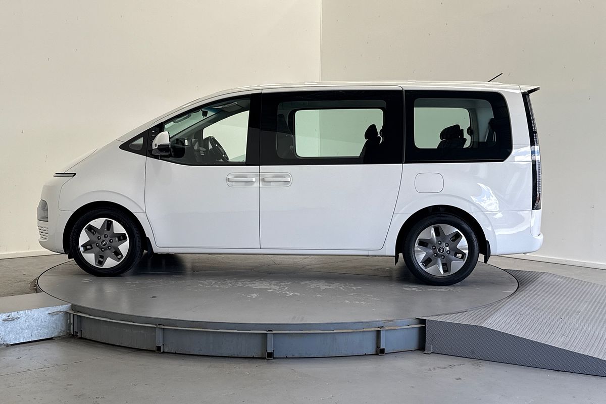 2022 Hyundai STARIA  US4.V1 MY22