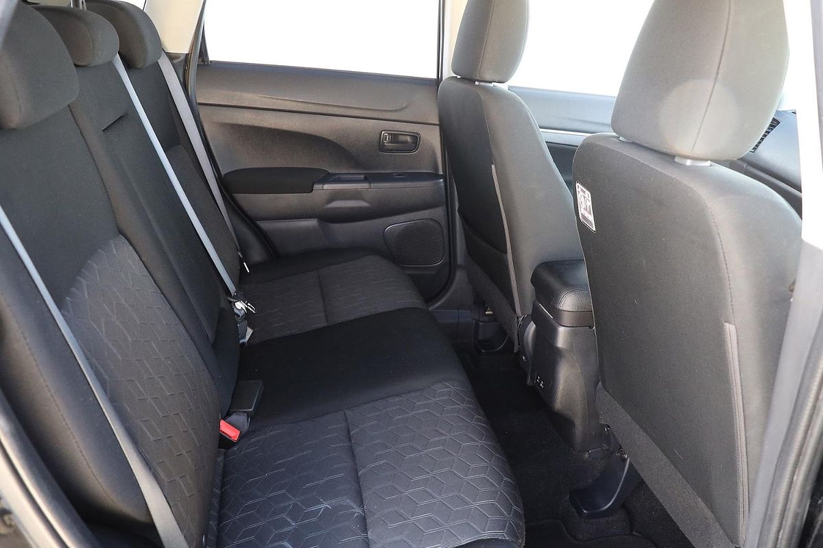 2022 Mitsubishi ASX MR XD