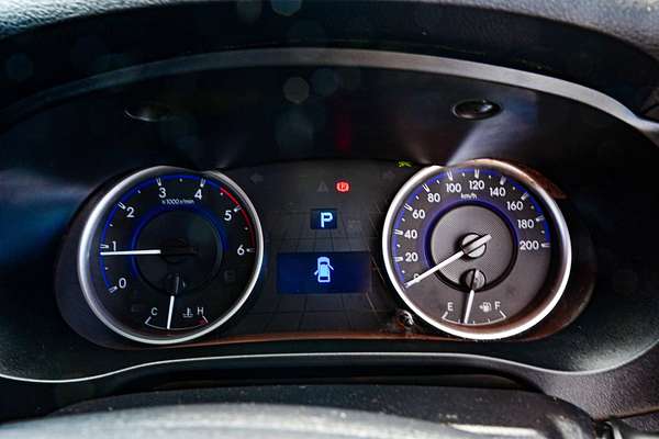 2019 Toyota Hilux SR GUN126R 4X4