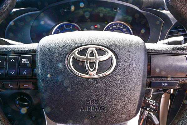 2019 Toyota Hilux SR GUN126R 4X4
