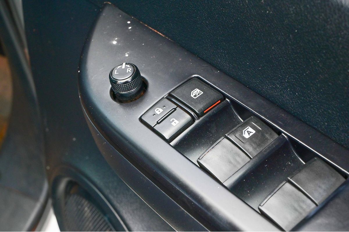 2019 Toyota Hilux SR GUN126R 4X4