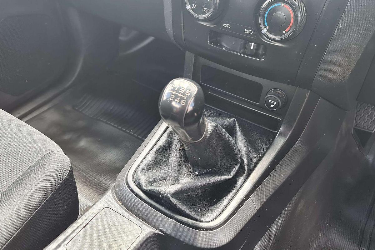 2018 Isuzu D-MAX SX  Rear Wheel Drive