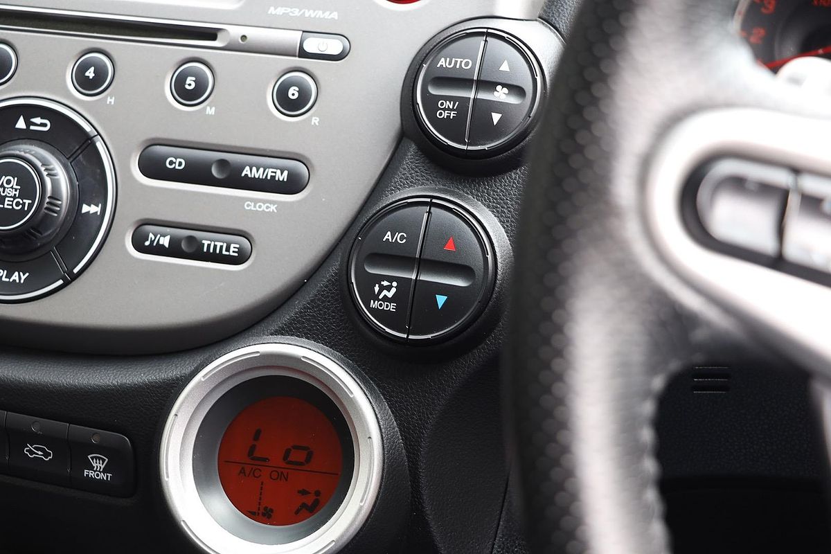 2012 Honda Jazz Vibe-S GE