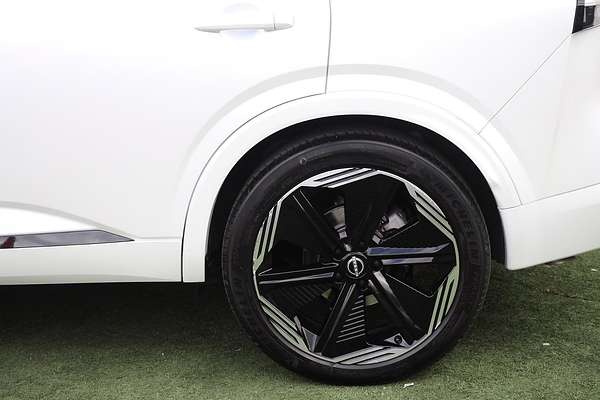 2025 Nissan QASHQAI N-DESIGN e-POWER J12