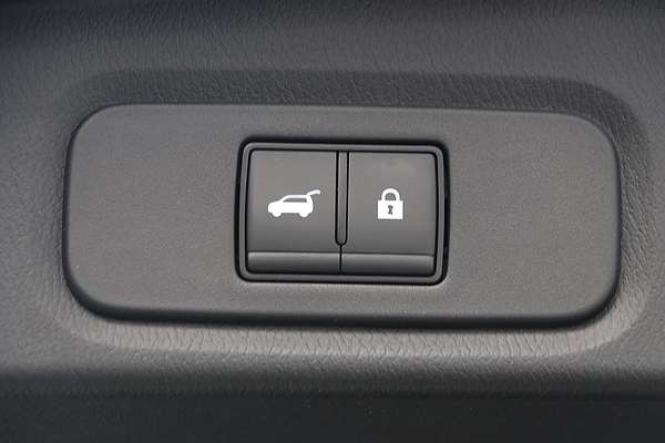 2025 Nissan QASHQAI N-DESIGN e-POWER J12