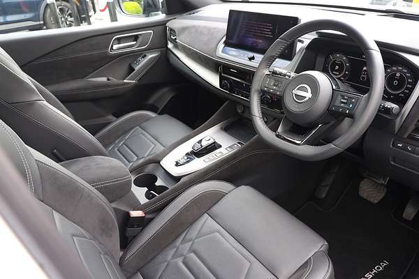 2025 Nissan QASHQAI N-DESIGN e-POWER J12
