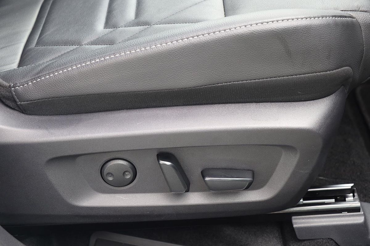 2025 Nissan QASHQAI N-DESIGN e-POWER J12