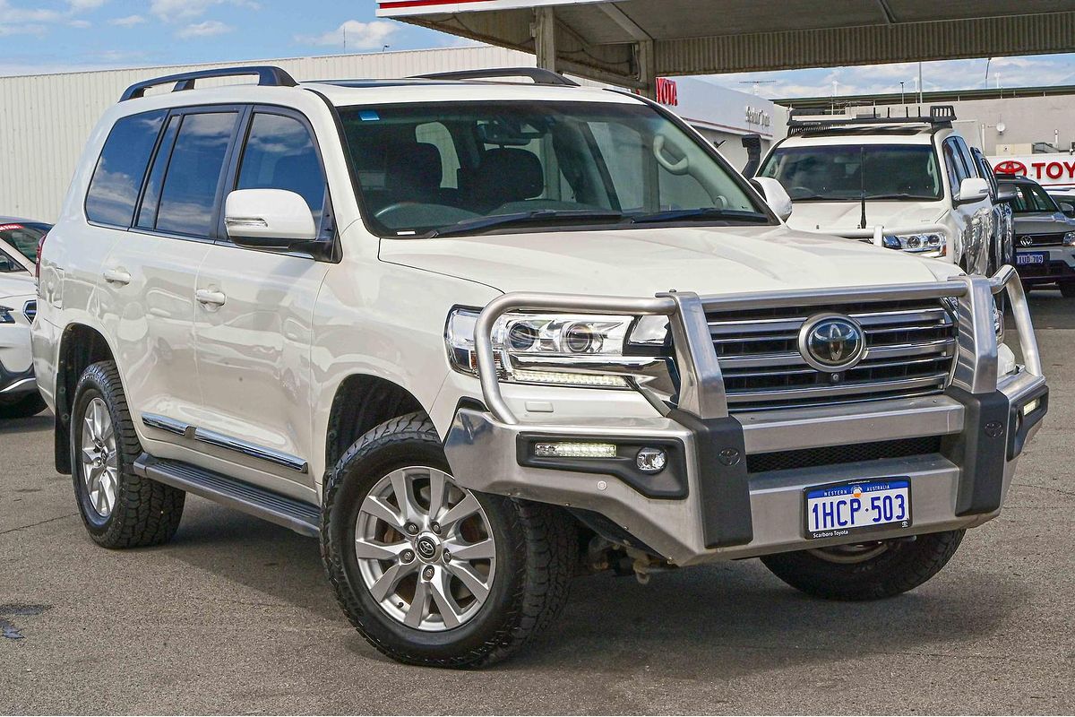 2019 Toyota Landcruiser Sahara VDJ200R