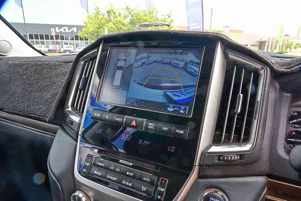 2019 Toyota Landcruiser Sahara VDJ200R