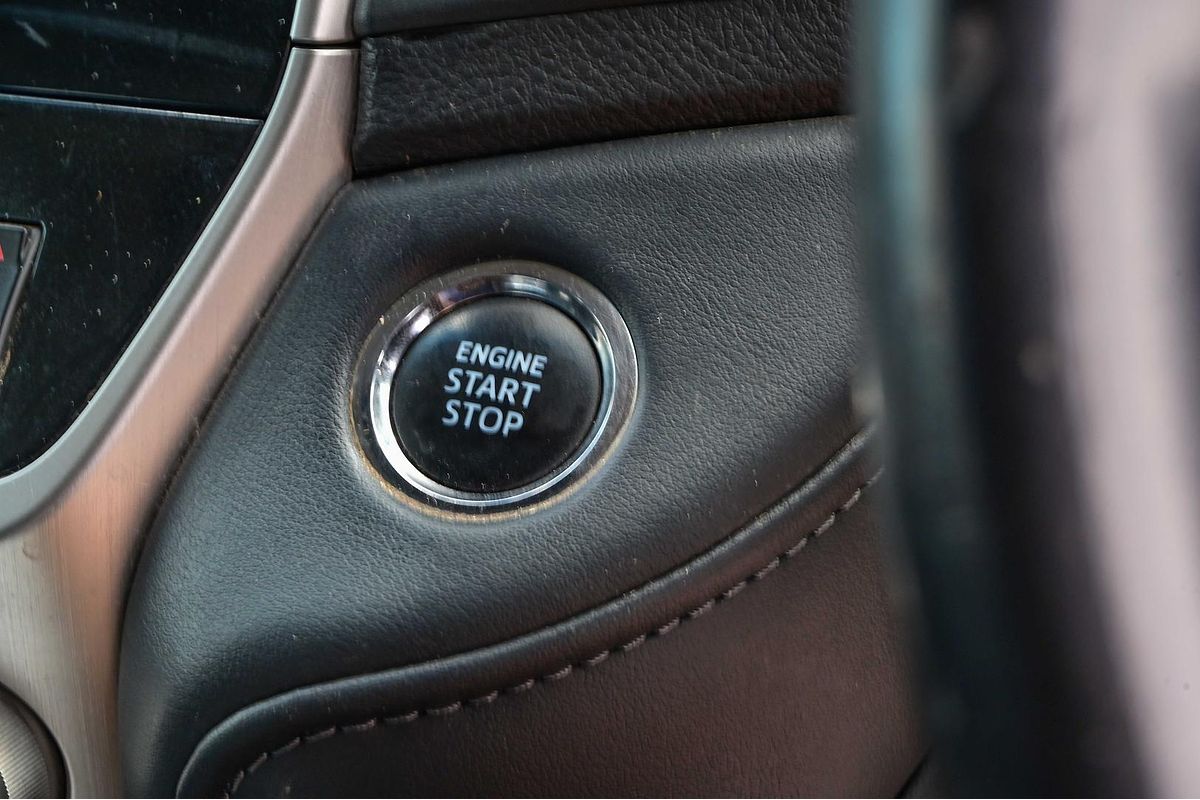 2019 Toyota Landcruiser Sahara VDJ200R