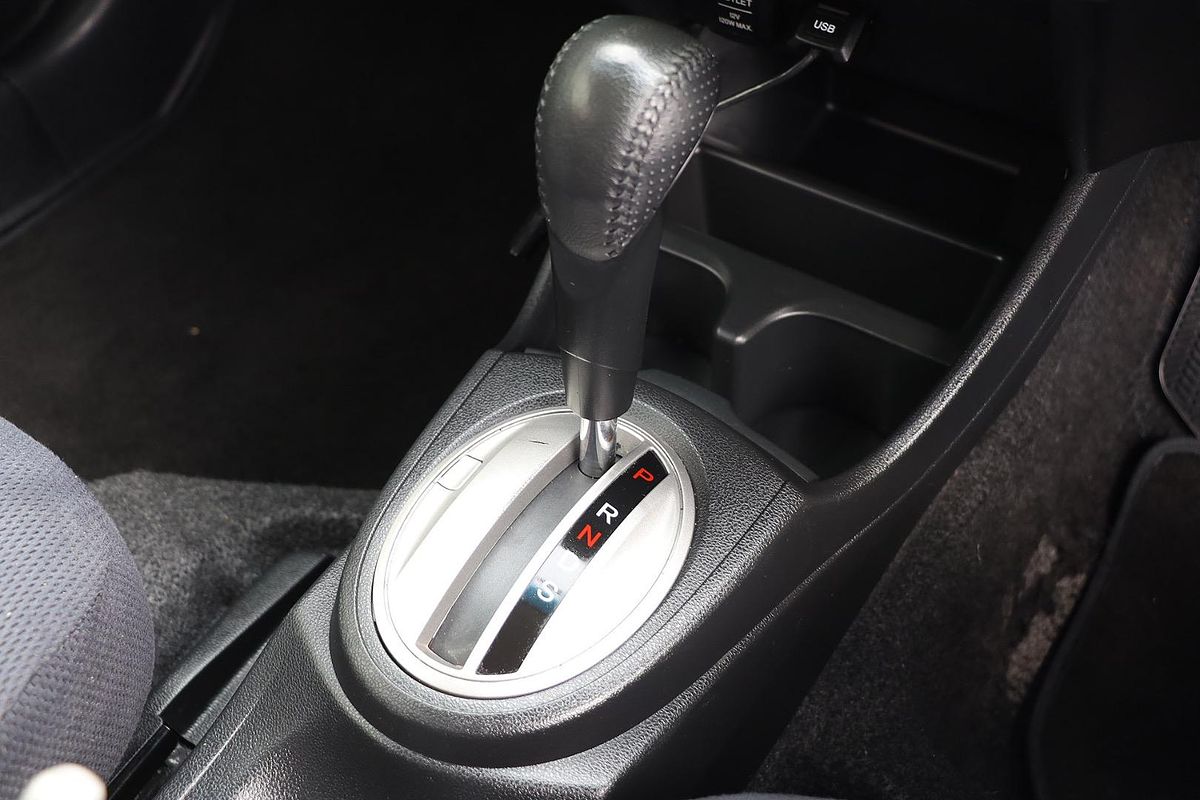 2012 Honda Jazz Vibe-S GE