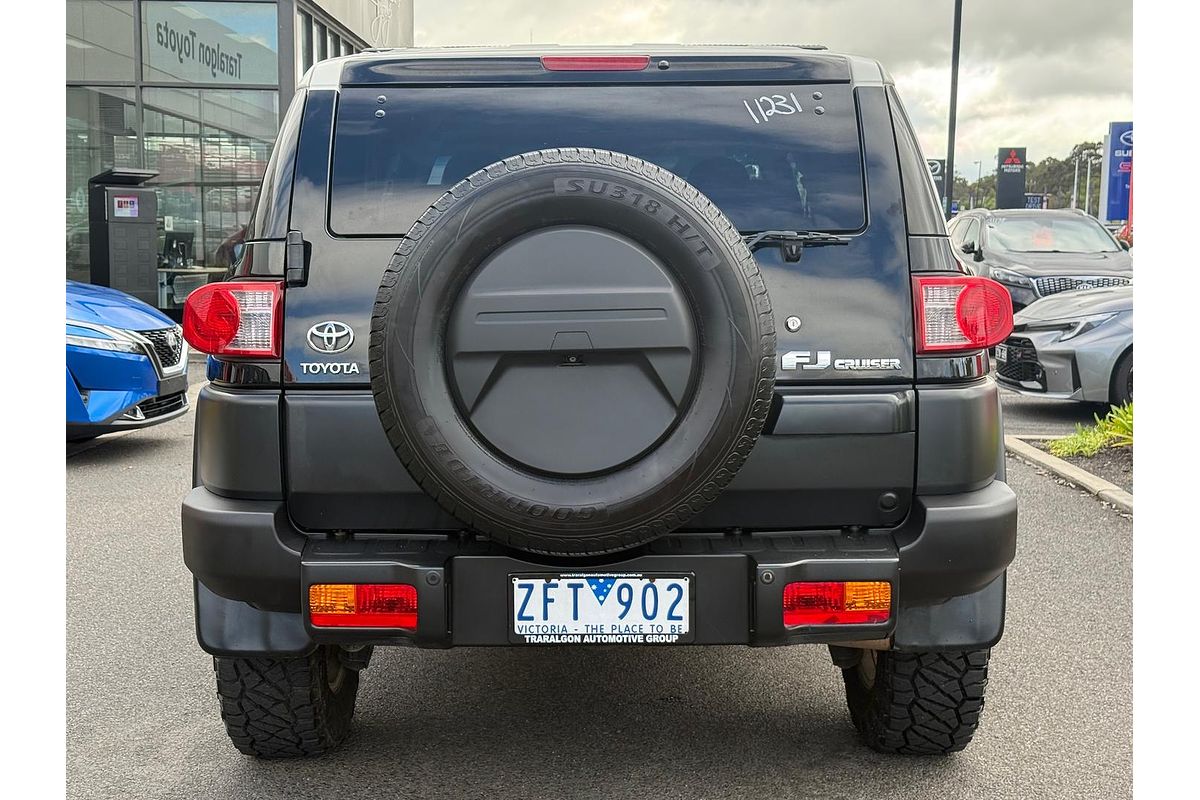 2012 Toyota FJ Cruiser GSJ15R