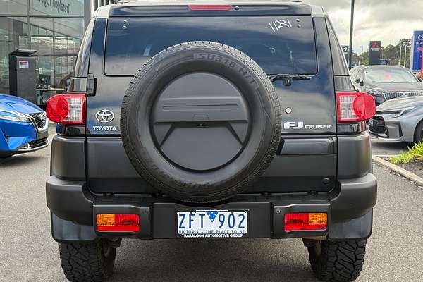 2012 Toyota FJ Cruiser GSJ15R