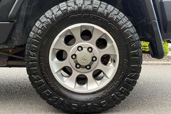 2012 Toyota FJ Cruiser GSJ15R