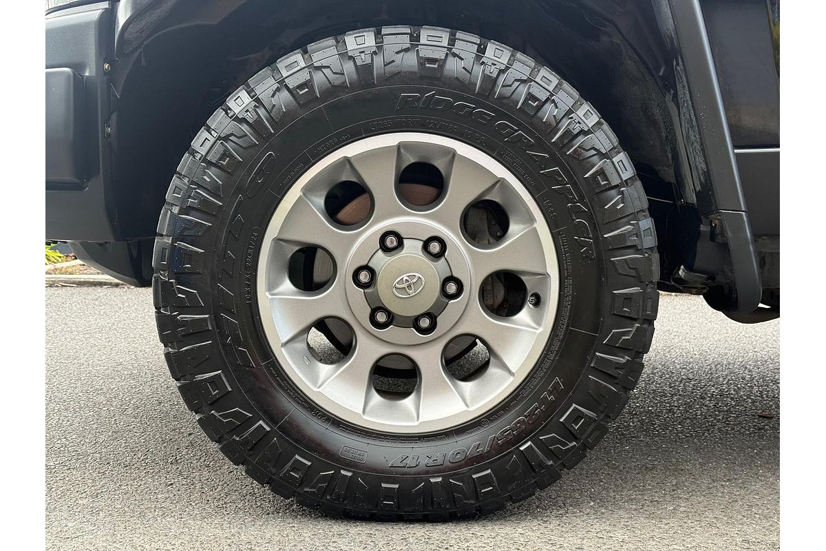 2012 Toyota FJ Cruiser GSJ15R