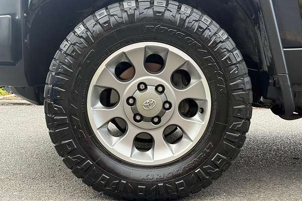 2012 Toyota FJ Cruiser GSJ15R